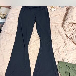 Aerie crossover flare leggings